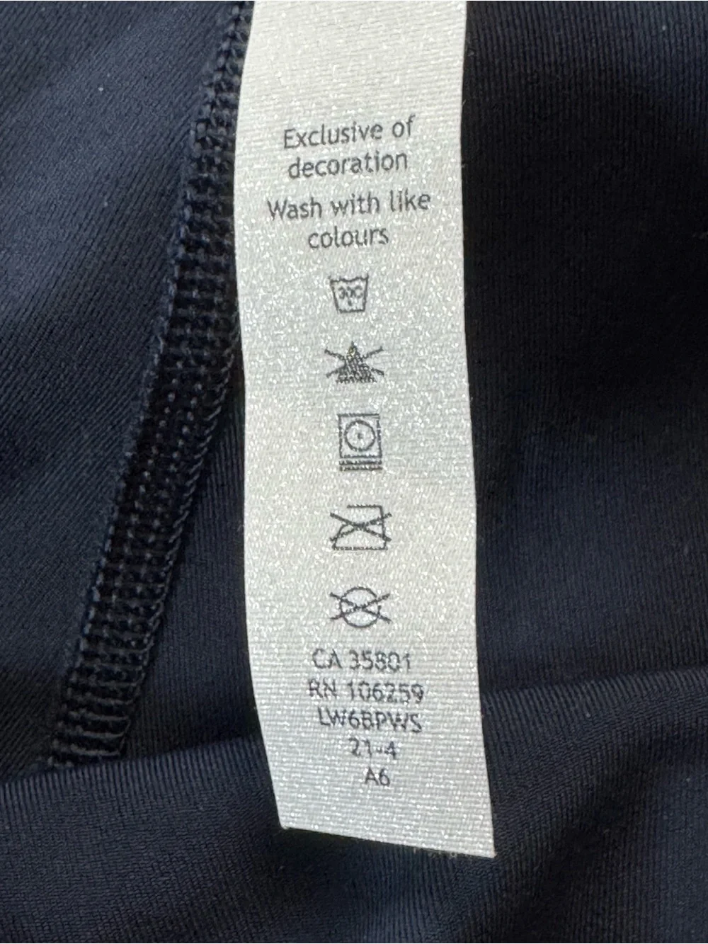NWOTs LuLuLemon Size 18 Blue Power Thru High Rise Crop 23” Leggings LW6BPWS